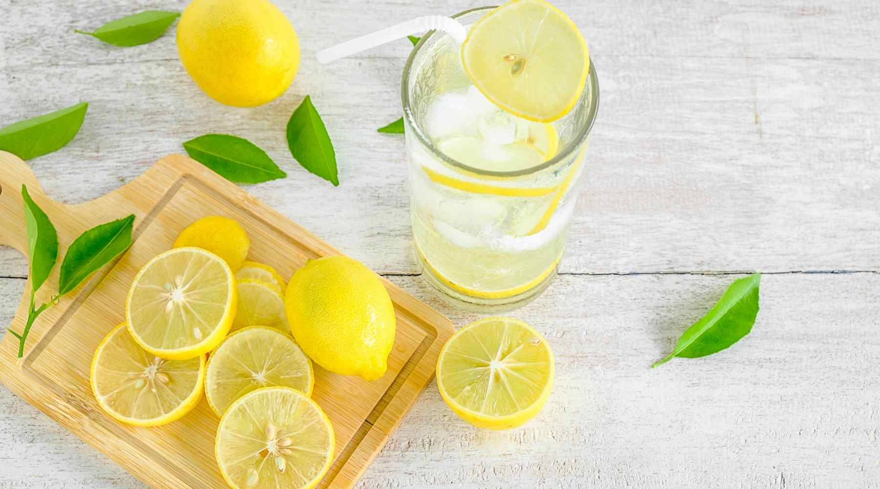 Health Benefits Of Drinking Lemon Water In The Morning