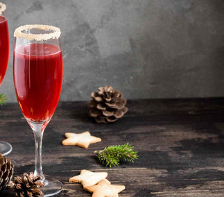 6 Juice Cocktails & Christmas Punch Recipes For Your Winter Holiday Party