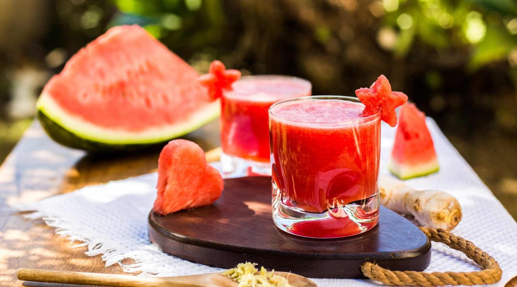 The Health Benefits of Watermelon & Watermelon Juice